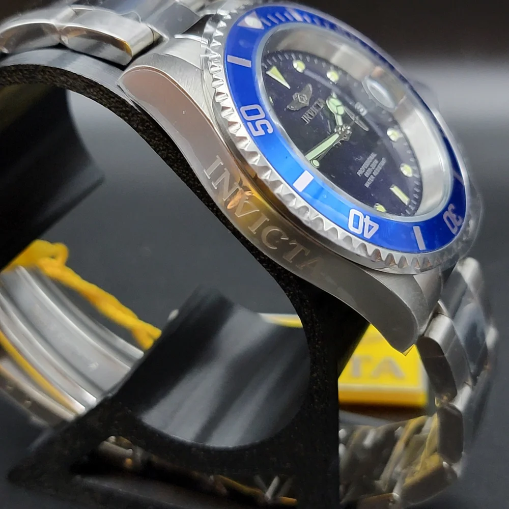 NEW 26971 Invicta Pro Diver Men's Quartz Watch - 40mm Blue Bezel Purple Dial